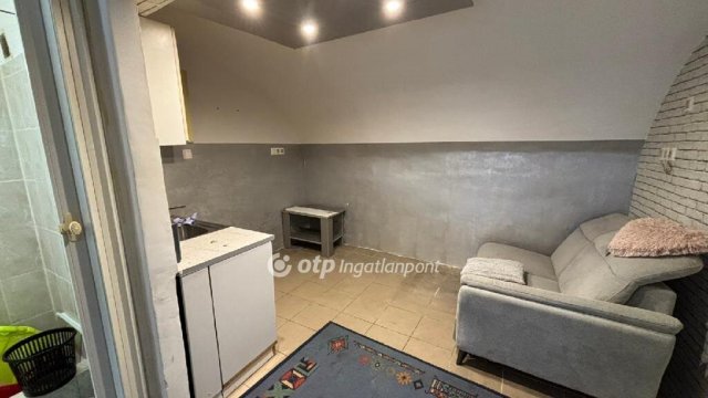 Eladó ipari ingatlan, Budapesten, VI. kerületben 20.9 M Ft