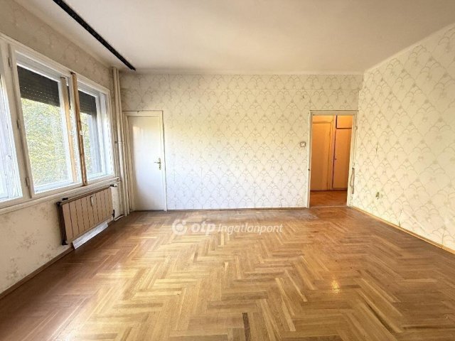 Eladó téglalakás, Budapesten, XI. kerületben 60.8 M Ft, 1 szobás