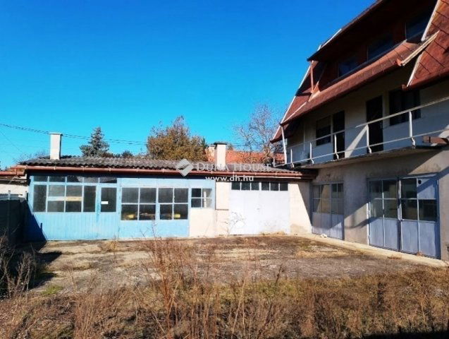 Eladó családi ház, Gödön 79 M Ft, 3+2 szobás