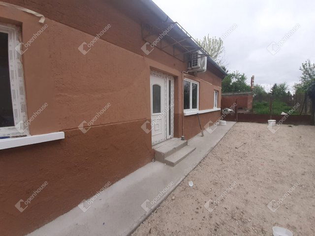 Eladó családi ház, Molnárin 21.9 M Ft, 3 szobás