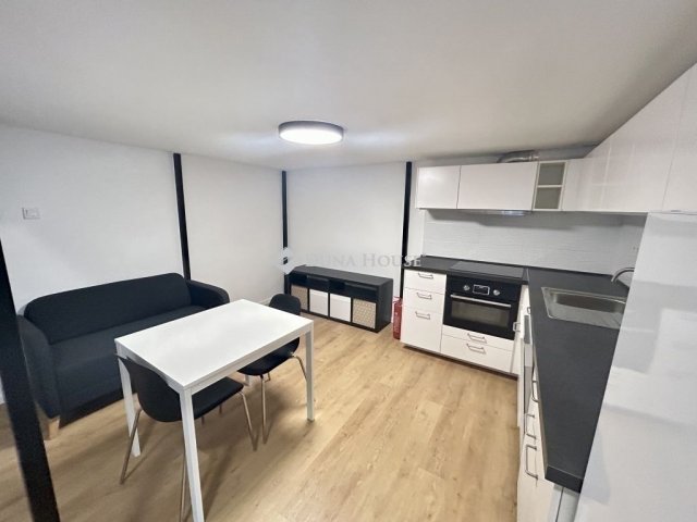 Eladó téglalakás, Budapesten, VIII. kerületben 99.7 M Ft