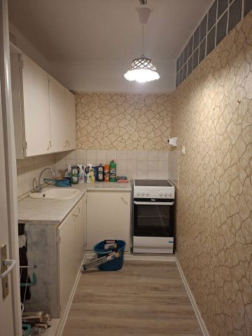 Eladó panellakás, Salgótarjánban 22.5 M Ft, 1+1 szobás