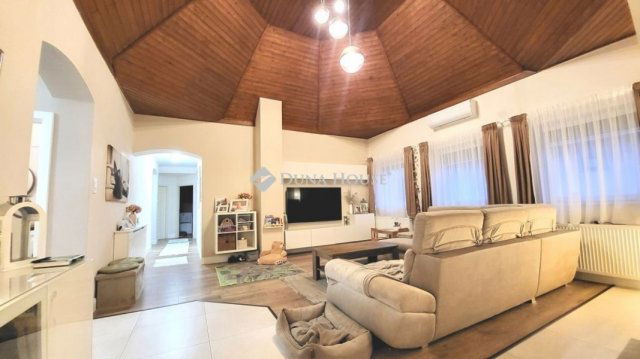 Eladó családi ház, Tárnokon 144.9 M Ft, 4 szobás