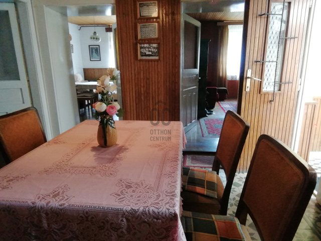 Eladó családi ház, Nagykutason 22.5 M Ft, 2 szobás