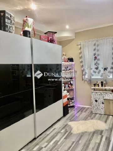 Eladó családi ház, Budapesten, XX. kerületben 49.9 M Ft