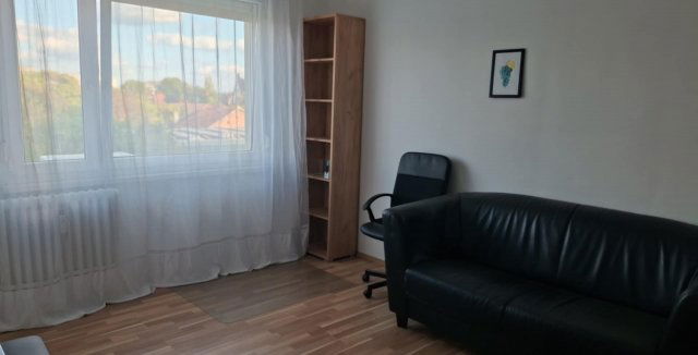 Kiadó panellakás, albérlet, Debrecenben 190 E Ft / hó, 2 szobás