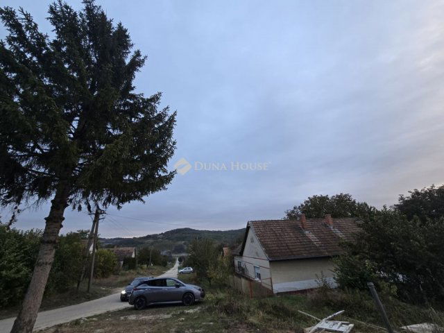 Eladó családi ház, Bábonymegyeren 13.99 M Ft, 2 szobás