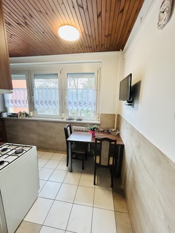 Eladó panellakás, Gödöllőn 74.9 M Ft, 2+1 szobás