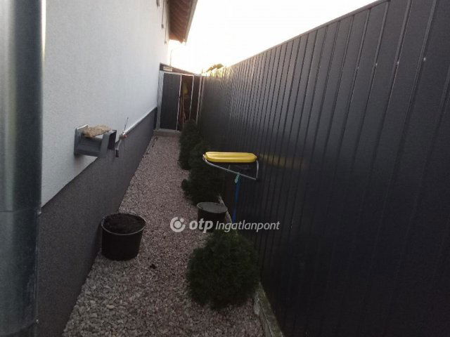 Eladó ikerház, Érden 91.9 M Ft, 2 szobás / költözzbe.hu