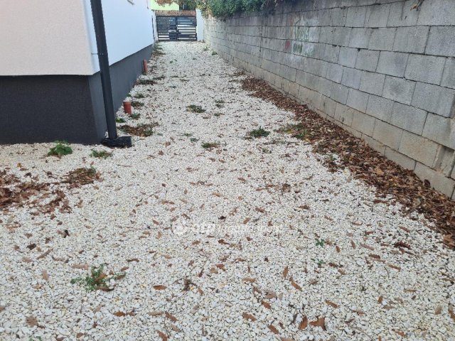 Eladó ikerház, Érden 126 M Ft, 4 szobás / költözzbe.hu