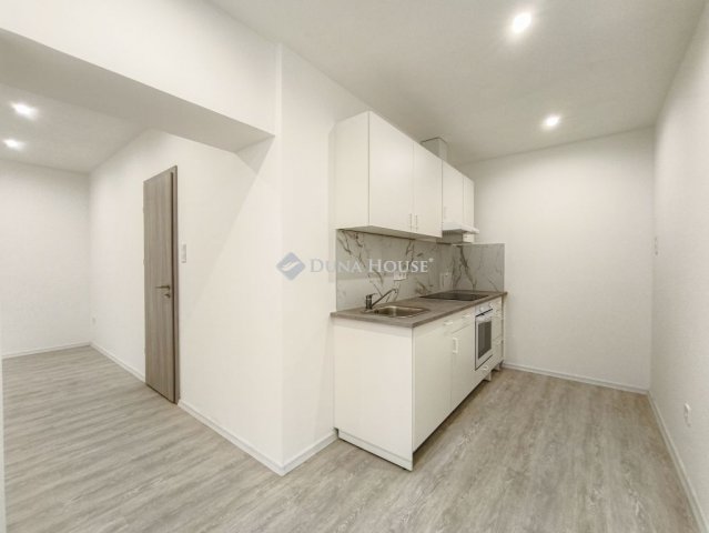 Eladó téglalakás, Budapesten, III. kerületben 55 M Ft, 1 szobás