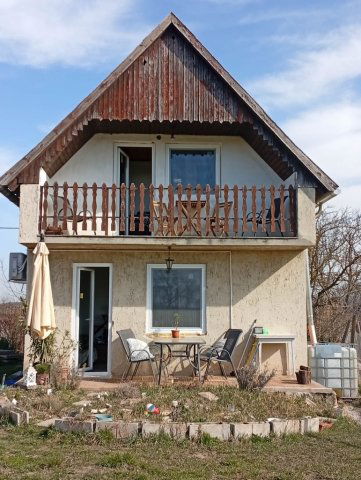 Eladó telek, Tatán 28 M Ft / költözzbe.hu