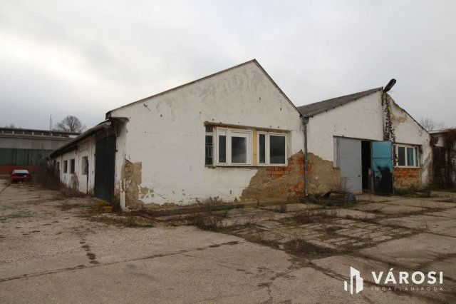 Kiadó ipari ingatlan, Dorogon 400 E Ft / hó / költözzbe.hu
