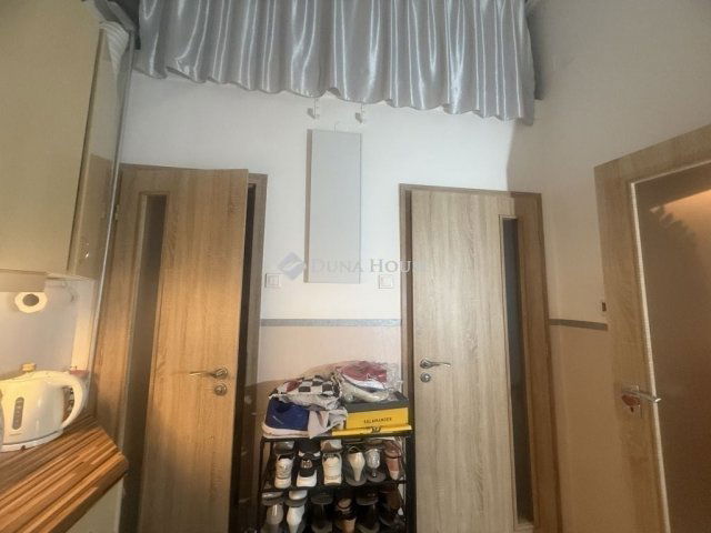 Eladó téglalakás, Budapesten, VII. kerületben 62.9 M Ft