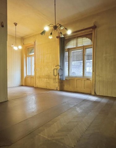 Eladó téglalakás, Budapesten, VI. kerületben 78 M Ft, 3 szobás