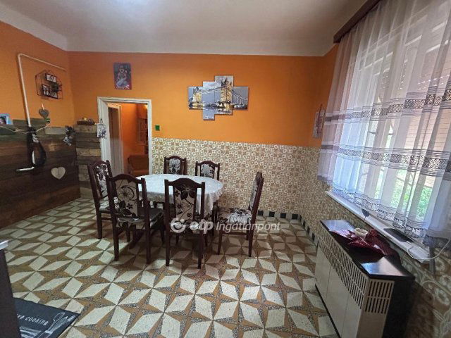 Eladó családi ház, Bihartordán 13.9 M Ft, 2 szobás