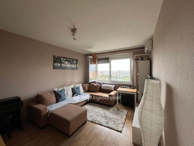 Eladó panellakás, Budapesten, IV. kerületben 74.3 M Ft