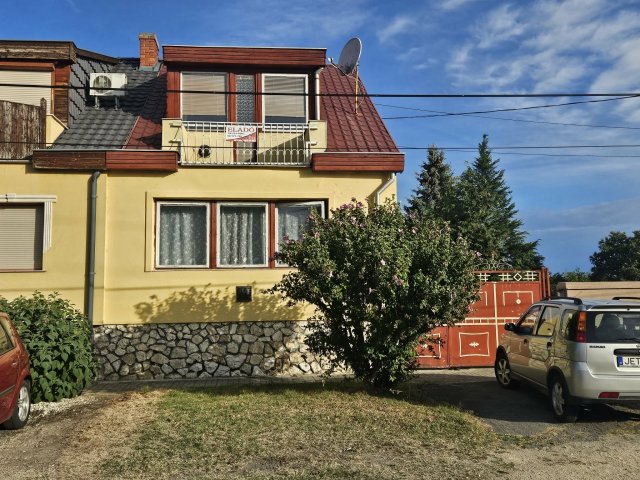 Eladó családi ház, Pápán 49.9 M Ft, 2+2 szobás