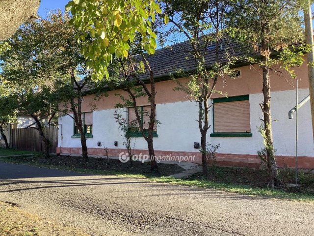 Eladó családi ház, Gyomaendrődön 14.4 M Ft, 4 szobás
