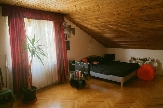 Eladó családi ház, Érden 147.9 M Ft, 6+1 szobás