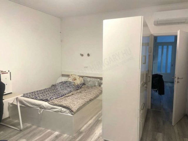 Kiadó téglalakás, albérlet, VII. kerületben, Kertész utcában