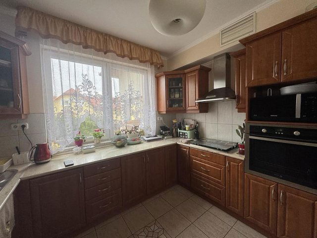 Eladó ikerház, Dunakeszin 159 M Ft, 5+2 szobás