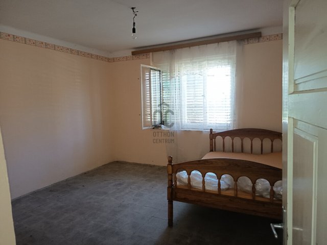 Eladó családi ház, Nemesvidán 21.9 M Ft, 3 szobás