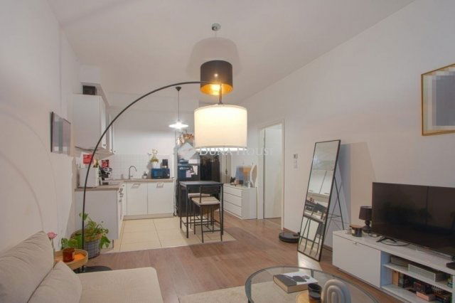 Eladó téglalakás, Budapesten, XI. kerületben 109 M Ft, 2 szobás