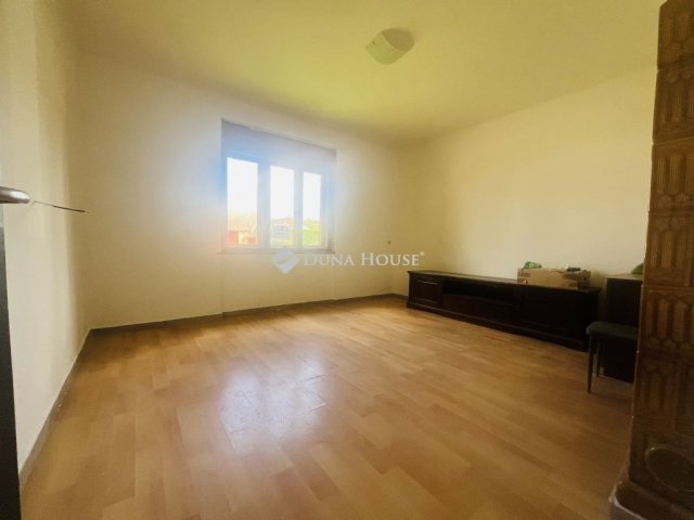 Eladó családi ház, Szentgotthárdon 39.6 M Ft, 3 szobás