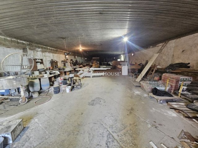 Eladó ipari ingatlan, Pécsett 256.2 M Ft / költözzbe.hu