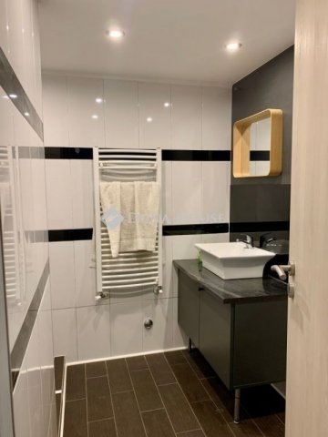 Eladó téglalakás, Budapesten, XIII. kerületben 67.5 M Ft