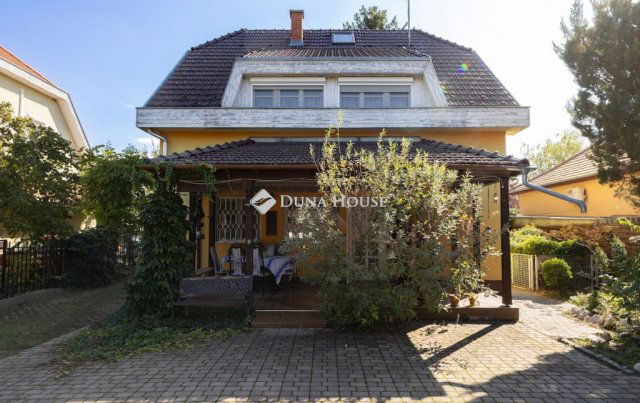 Eladó családi ház, Budapesten, XVIII. kerületben 134.9 M Ft