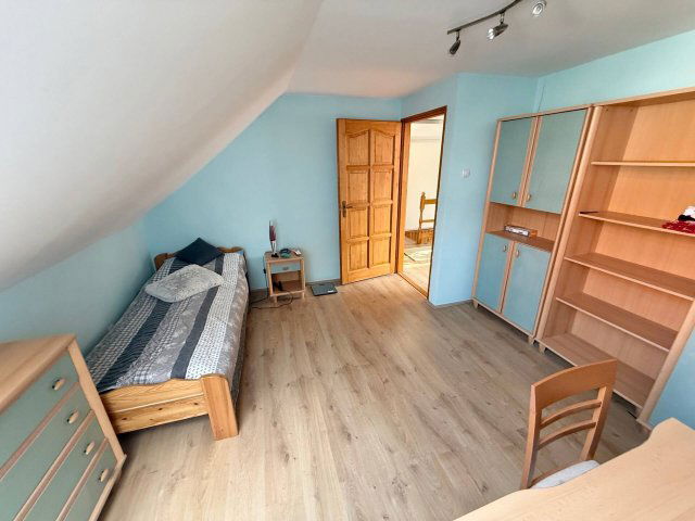 Eladó téglalakás, Pécsett 87.9 M Ft, 4 szobás