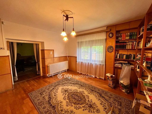 Eladó családi ház, Adonyban 41 M Ft, 2 szobás