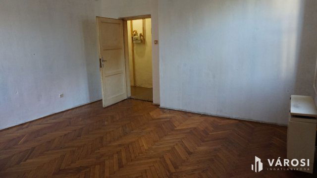 Eladó téglalakás, Hódmezővásárhelyen 30 M Ft, 2 szobás