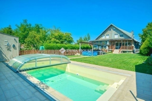 Eladó ikerház, Gyálon 109 M Ft, 6 szobás / költözzbe.hu