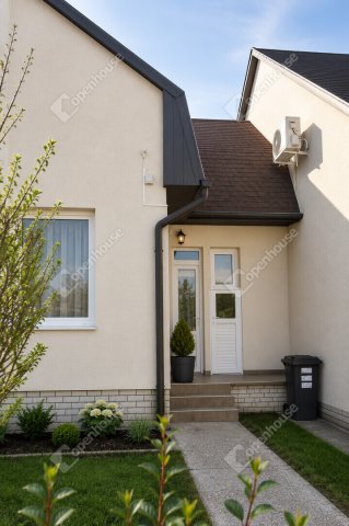 Eladó sorház, Kisbéren 55 M Ft, 3 szobás / költözzbe.hu