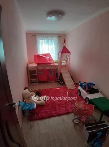 Eladó családi ház, Szigethalmon 89 M Ft, 6 szobás