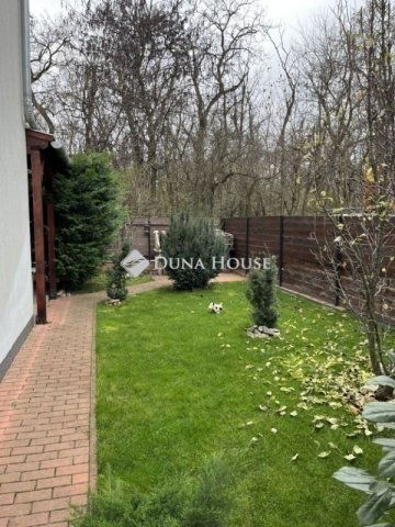 Eladó családi ház, Budapesten, XVIII. kerületben 125 M Ft