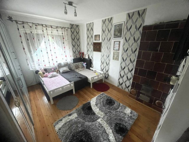 Eladó családi ház, Nyíregyházán, Simai úton 35 M Ft, 2 szobás