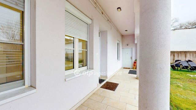 Eladó téglalakás, Nyíregyházán 112.8 M Ft, 3 szobás