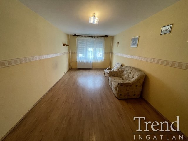 Kiadó panellakás, albérlet, Dunaújvárosban 125 E Ft / hó