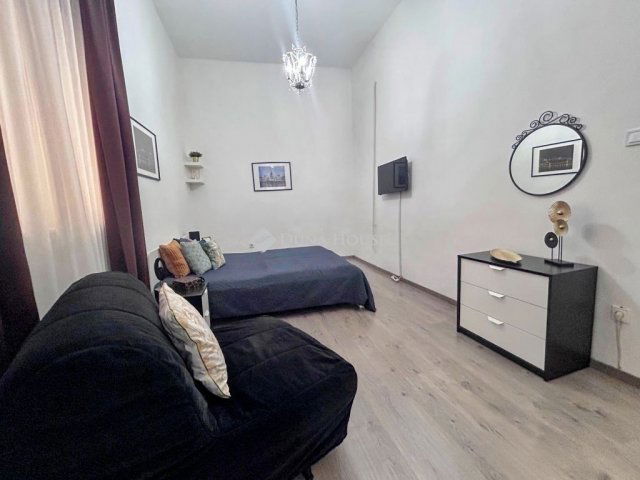 Eladó téglalakás, Budapesten, V. kerületben 84 M Ft, 2 szobás