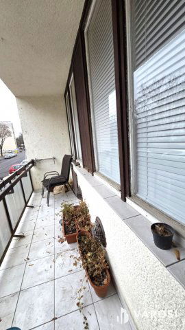 Eladó téglalakás, Debrecenben 62.5 M Ft, 1+2 szobás