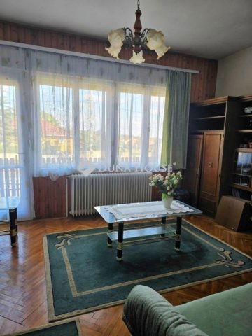 Eladó családi ház, Pécsett 44.9 M Ft, 3 szobás