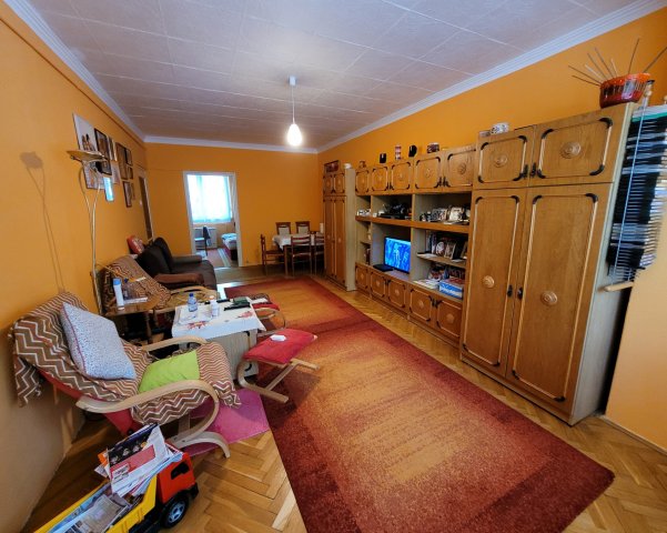 Eladó téglalakás, Egerben 41.9 M Ft, 2 szobás