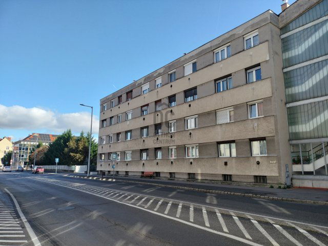 Eladó téglalakás, Győrött 59.49 M Ft, 2 szobás