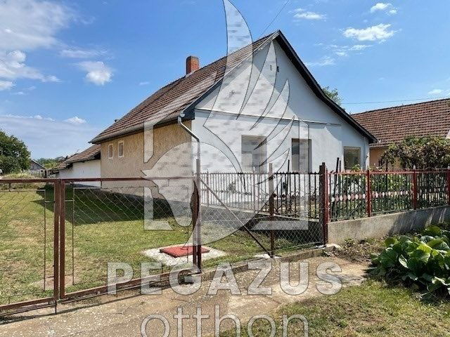 Eladó családi ház, Tiszaszentimrén, Széles úton 13.8 M Ft