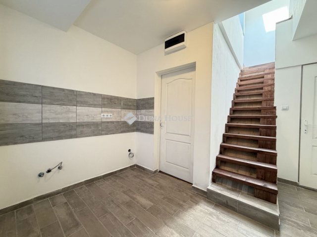 Eladó téglalakás, Budapesten, XXI. kerületben 65.9 M Ft