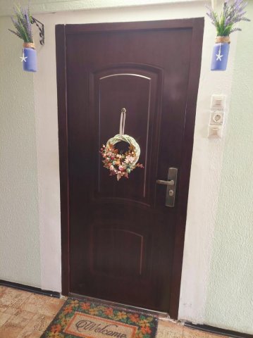 Eladó panellakás, Tatabányán 40.5 M Ft, 2+1 szobás
